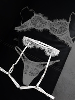 Alia Pretty garter belt M