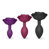 Korek analny zakończony pąkiem róży Love to Love Open Roses M Plum Star
