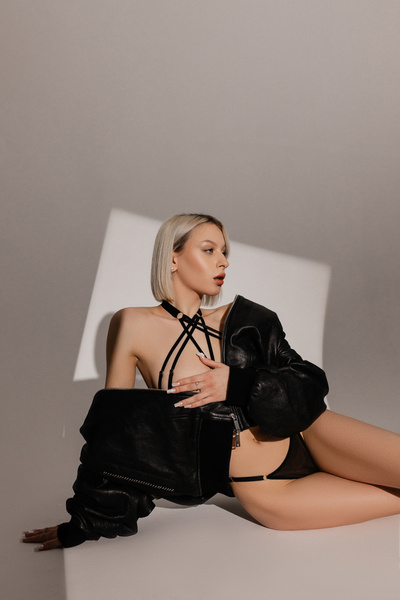 Чорний харднес Amsterdam Drift Triffli