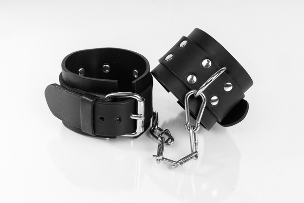 Black Classic Cuffs Size S Primal Bond Whips