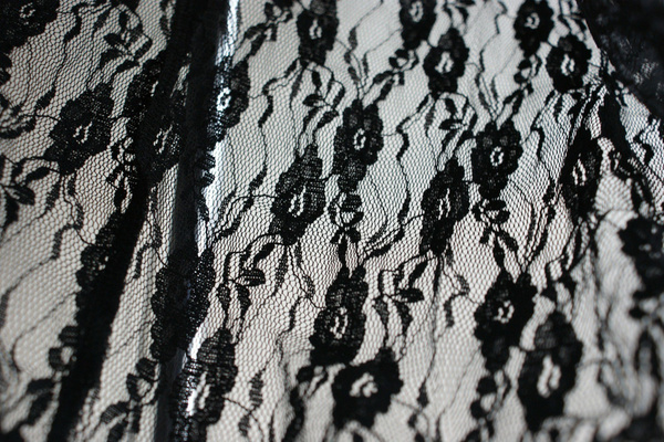 F026 S Noir Handmade