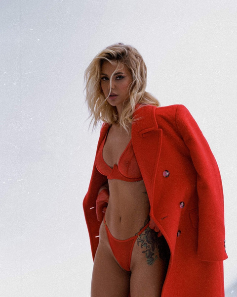 Червоні стрінги Ginny Red L/Xl Promees