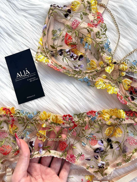 Alia Sabina garter belt L