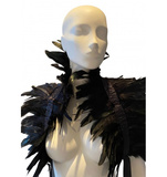 Szal z piór Feather Shoulder Wrap Black Kinky Diva