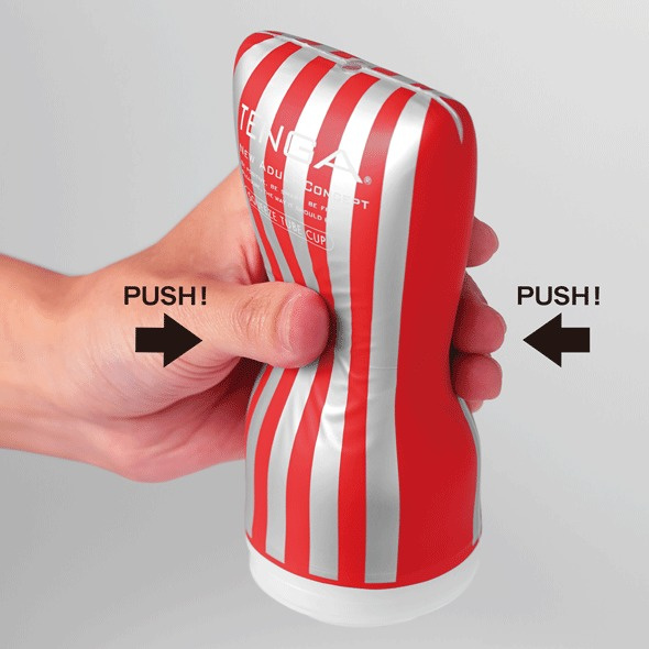 Мастурбатор Squeeze Tube Cup Strong Tenga