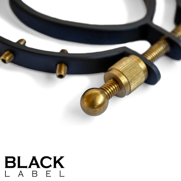 Pussy Clamp 2.0 w. Spikes Black/Gold Black Label 