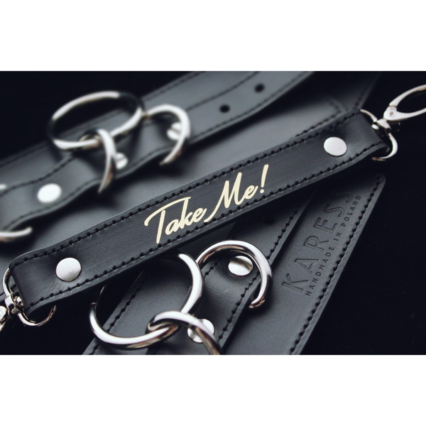 Чорні шкіряні наручники Megan Karess