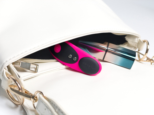 Безконтактний вібратор, керований додатком Ferri Lovense