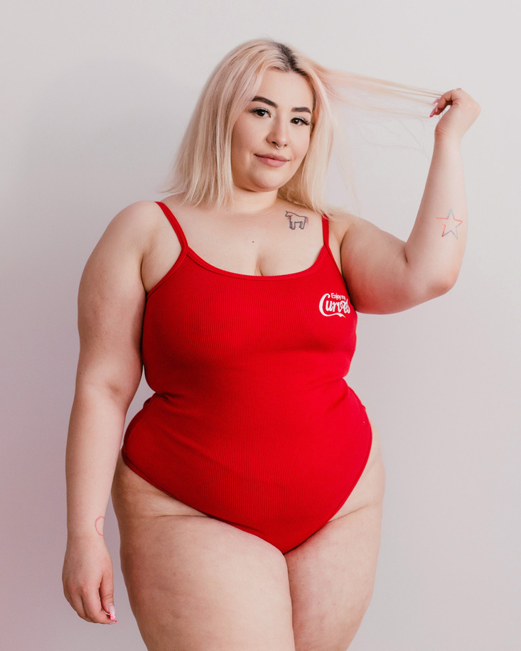 GWP Red Teddy Curves S