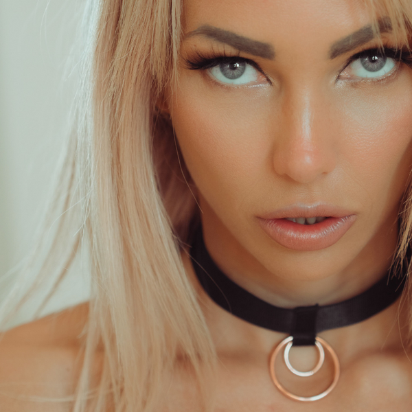 Нашийник 1-Strap Collar Black/Rose Gold Kinky Diva