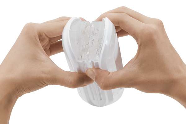 Masturbator Zero Gravity White Tenga