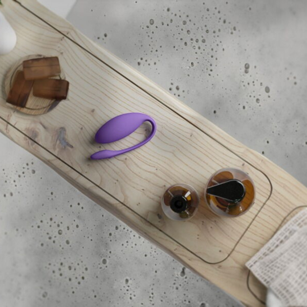 We-Vibe Jive Lite Purple App-Controlled Egg